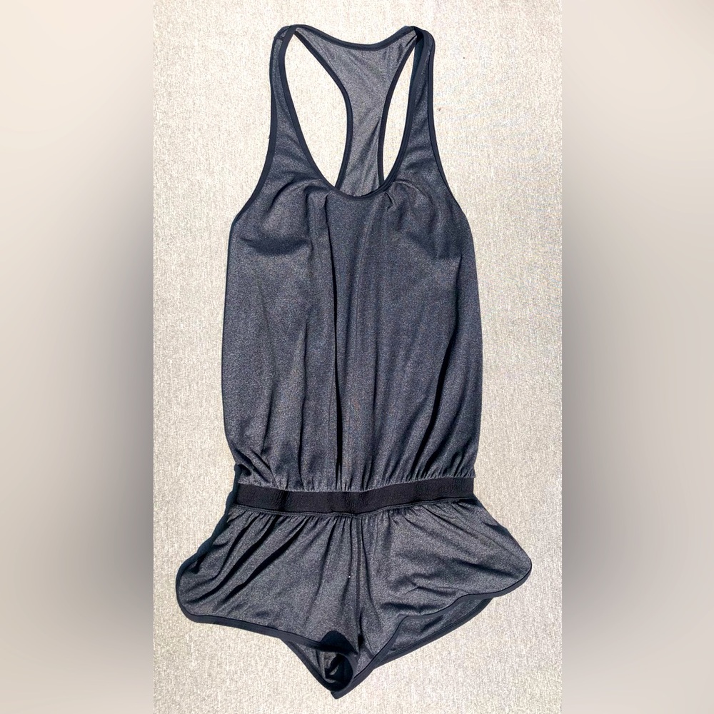 Lululemon Sweat Your Butt Off Romper, Grey, Size 6